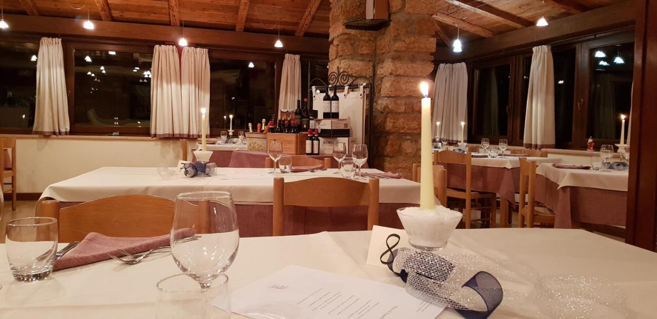 Albergo Ristorante Leso Bosco Chiesanuova Exterior foto